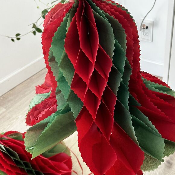 Vintage Honeycomb Decorations Set of 9 Bells Balls Ornament Hanging Party Retro - Picture 8 of 10